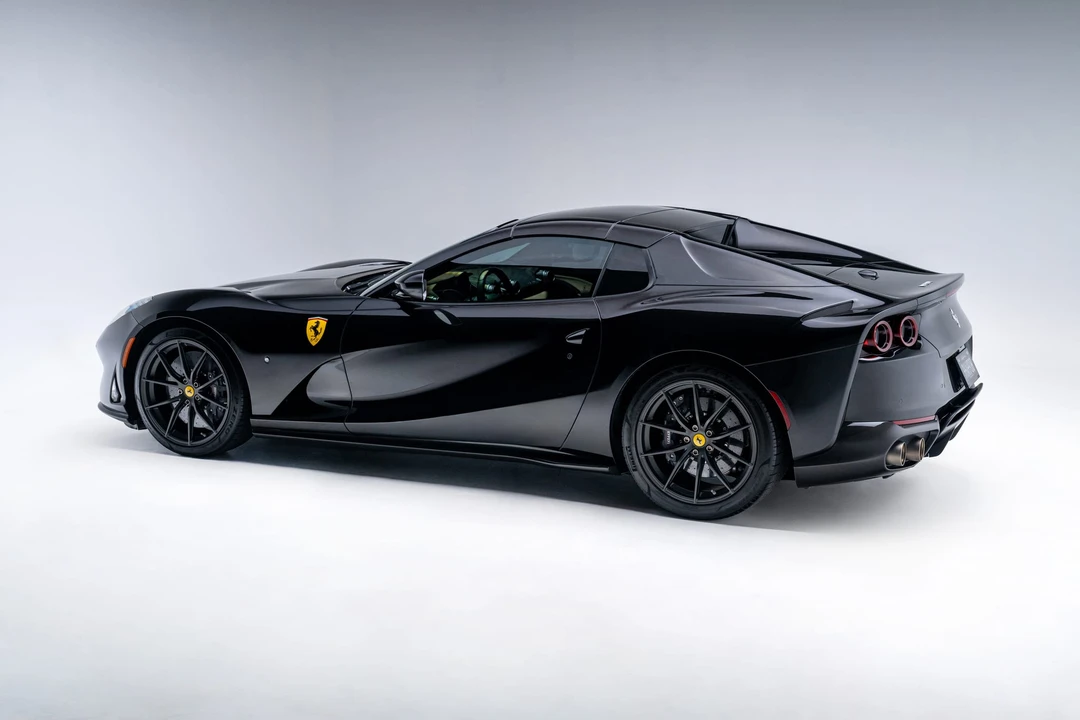 2021 Ferrari 812 GTS - Image 26 of 31