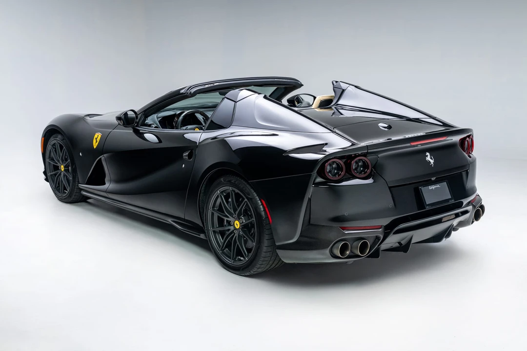 2021 Ferrari 812 GTS - Image 29 of 31