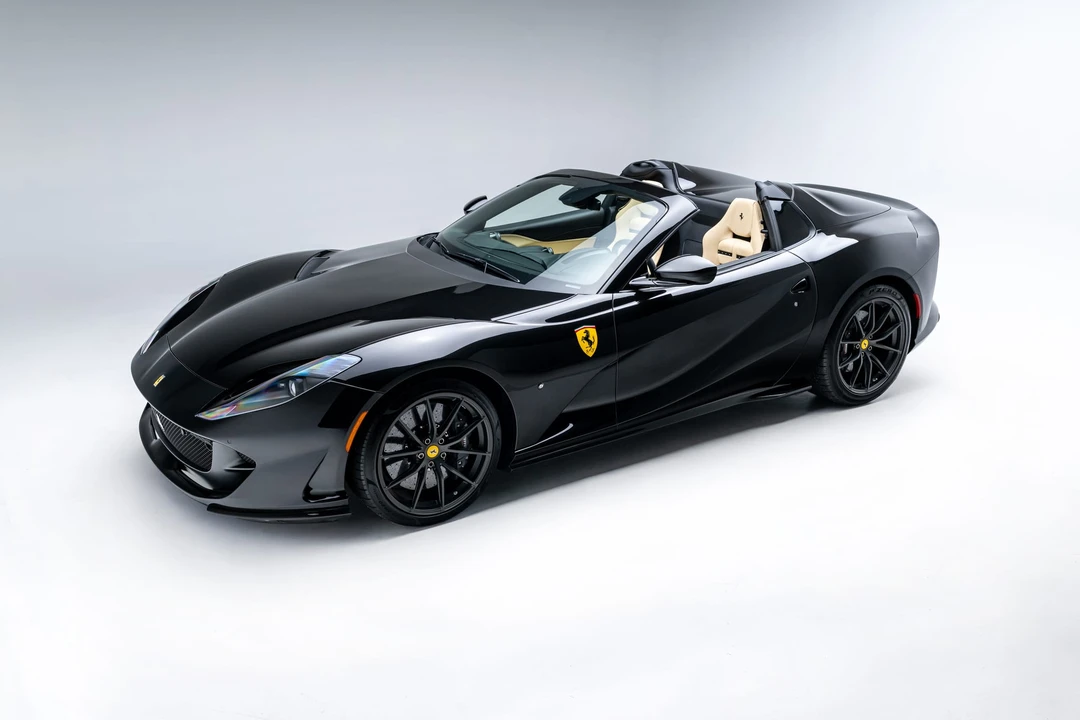 2021 Ferrari 812 GTS - Image 5 of 31