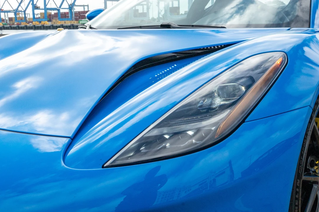 2024 Lotus Emira - Image 11 of 31