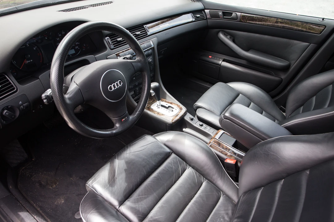 2003 Audi C5 RS6 - Image 2 of 18
