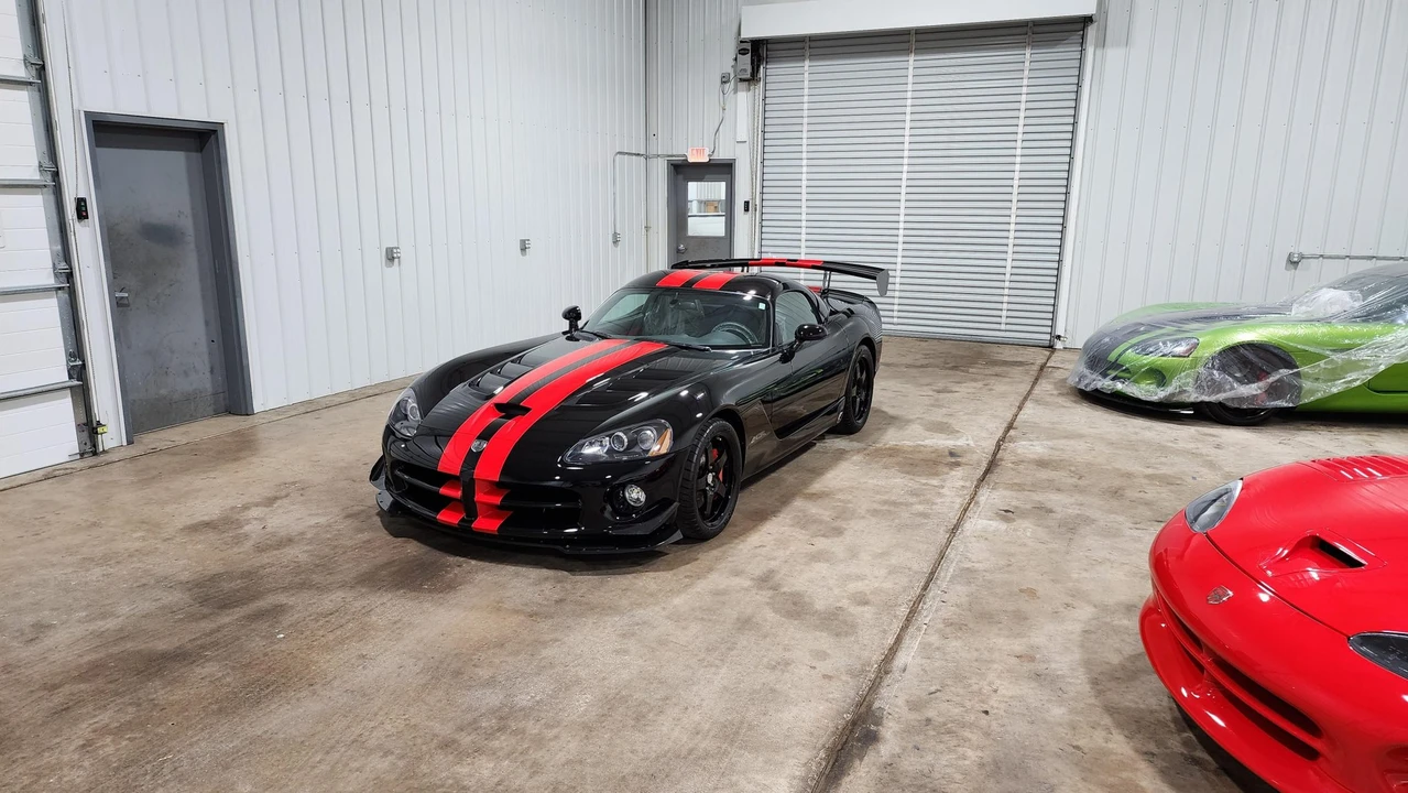 2009 Dodge Viper ACR 4th Gen - Image 5 of 31