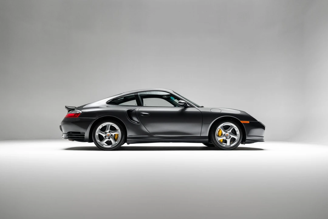 2005 Porsche 996 Turbo - Image 16 of 31