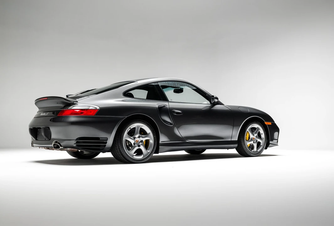 2005 Porsche 996 Turbo - Image 19 of 31