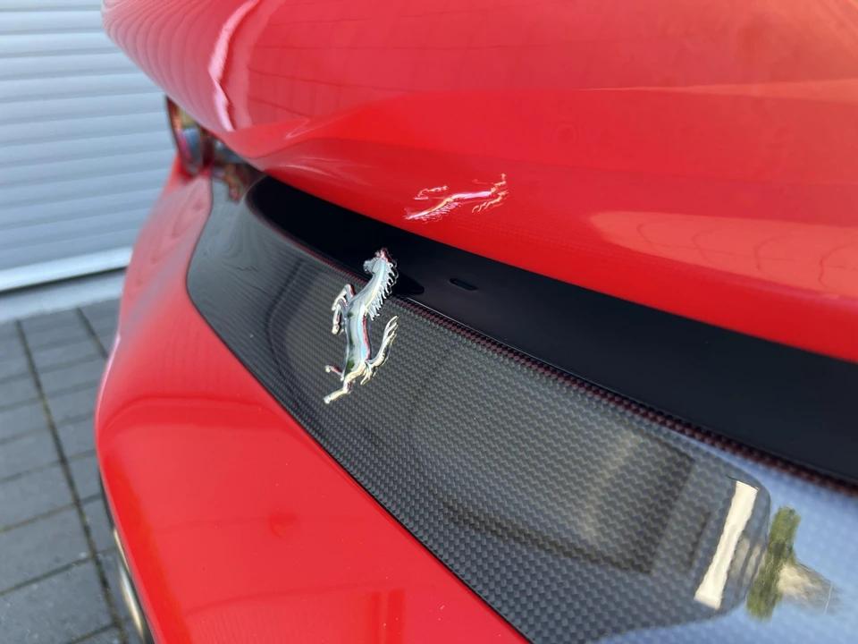 2019 Ferrari 488 Pista - Image 28 of 31