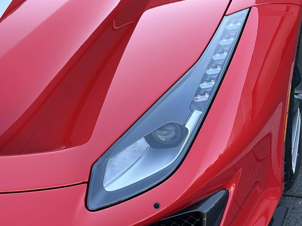 2019 Ferrari 488 Pista - Image 17 of 31