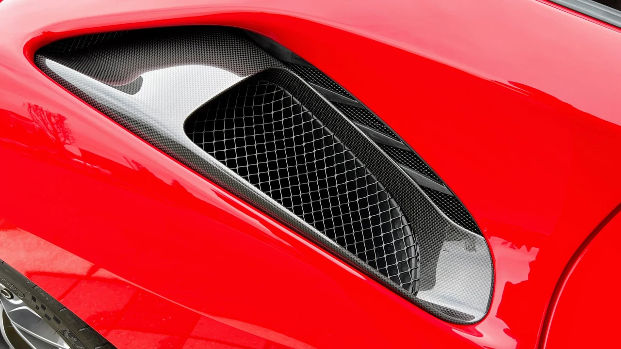 2019 Ferrari 488 Pista - Image 20 of 31