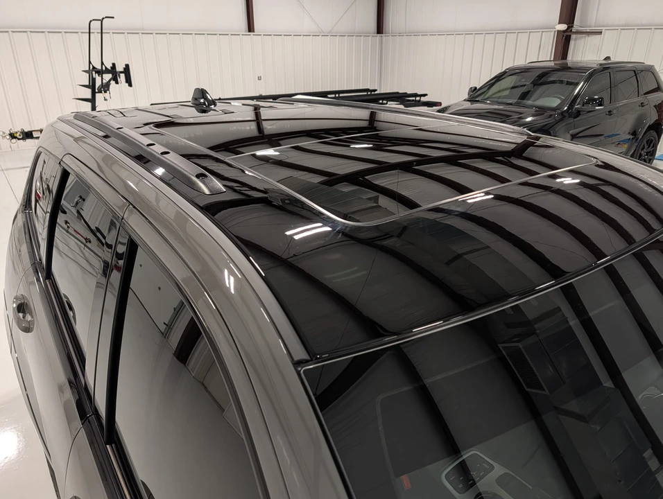 2021 Jeep WK2 Grand Cherokee Trackhawk - Image 26 of 31