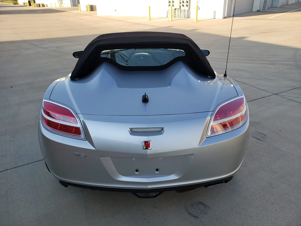 2007 Saturn Sky - Image 22 of 31