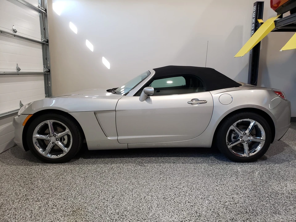2007 Saturn Sky - Image 20 of 31