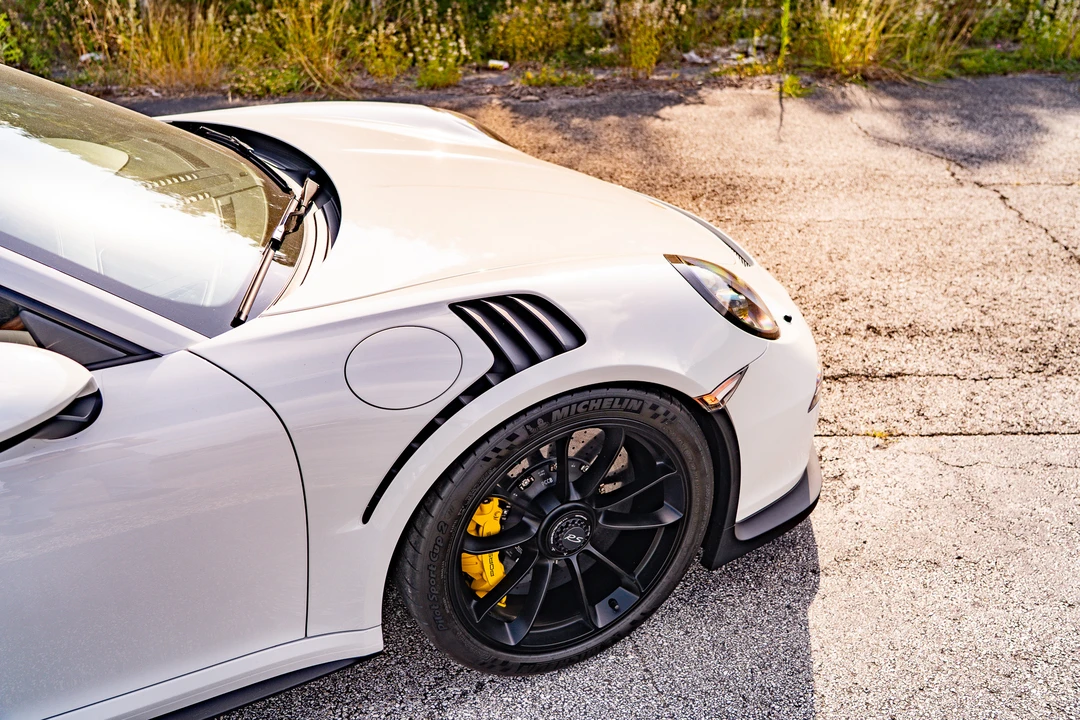 2016 Porsche 991 GT3 RS - Image 21 of 31