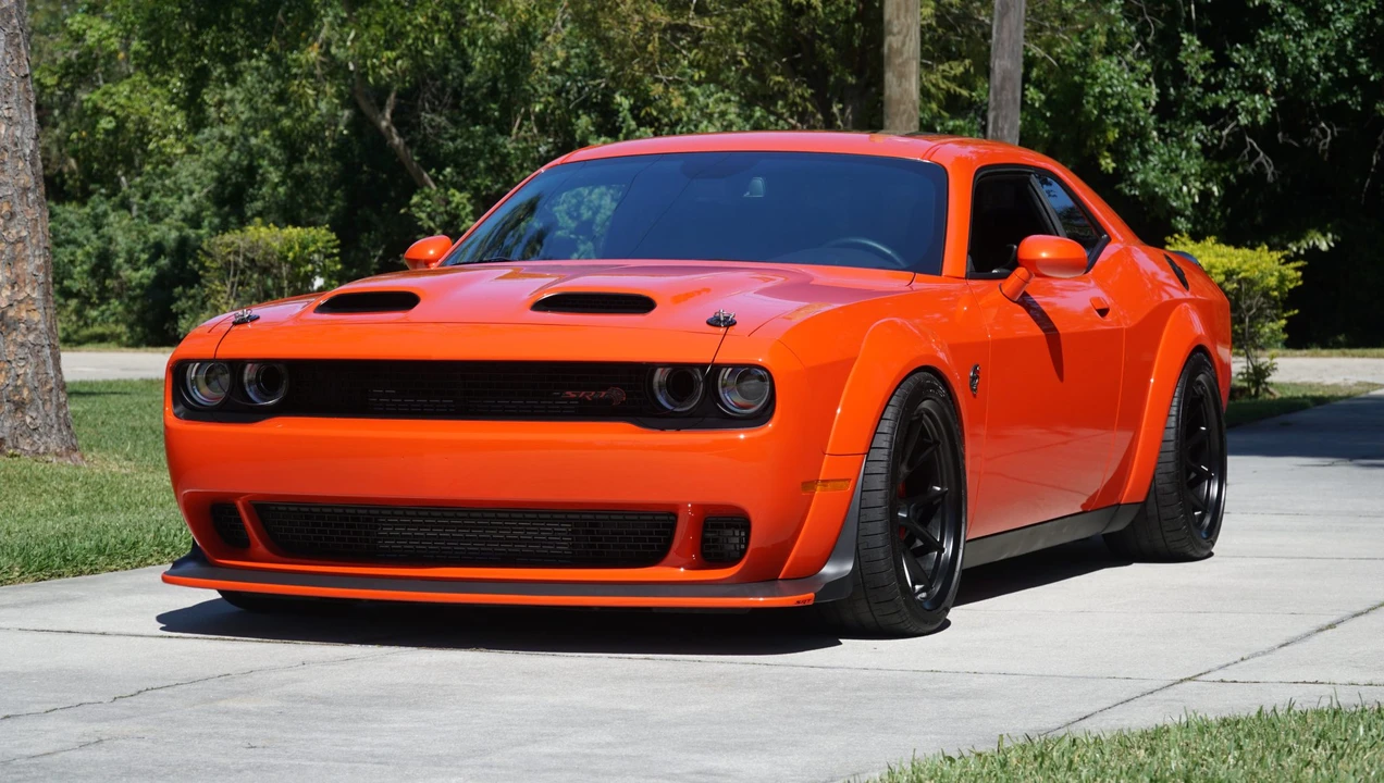 2023 Dodge Challenger SRT Hellcat 3rd Gen - Image 7 of 31