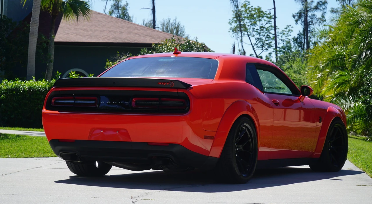 2023 Dodge Challenger SRT Hellcat 3rd Gen - Image 27 of 31