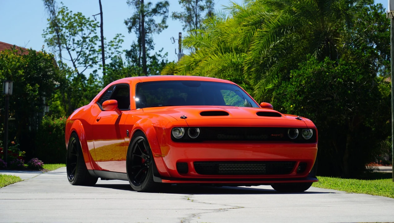 2023 Dodge Challenger SRT Hellcat 3rd Gen - Image 14 of 31