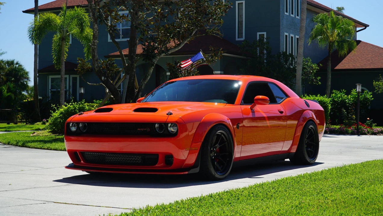 2023 Dodge Challenger SRT Hellcat 3rd Gen - Image 8 of 31