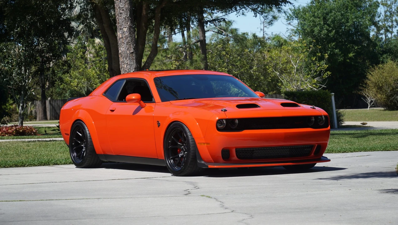 2023 Dodge Challenger SRT Hellcat 3rd Gen - Image 18 of 31