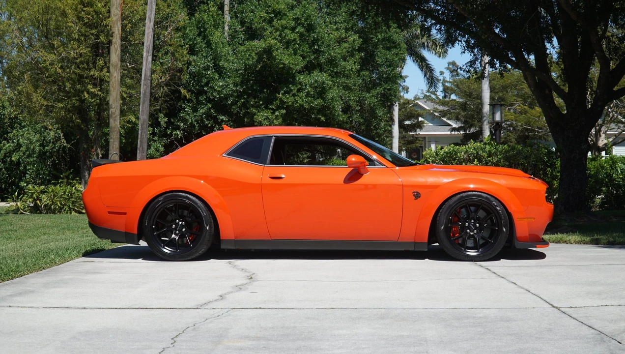 2023 Dodge Challenger SRT Hellcat 3rd Gen - Image 21 of 31