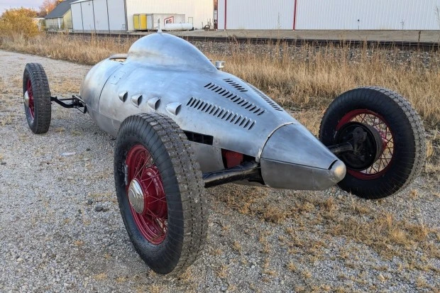 Parts & Memorabilia Rolling Chassis - Image 2 of 7