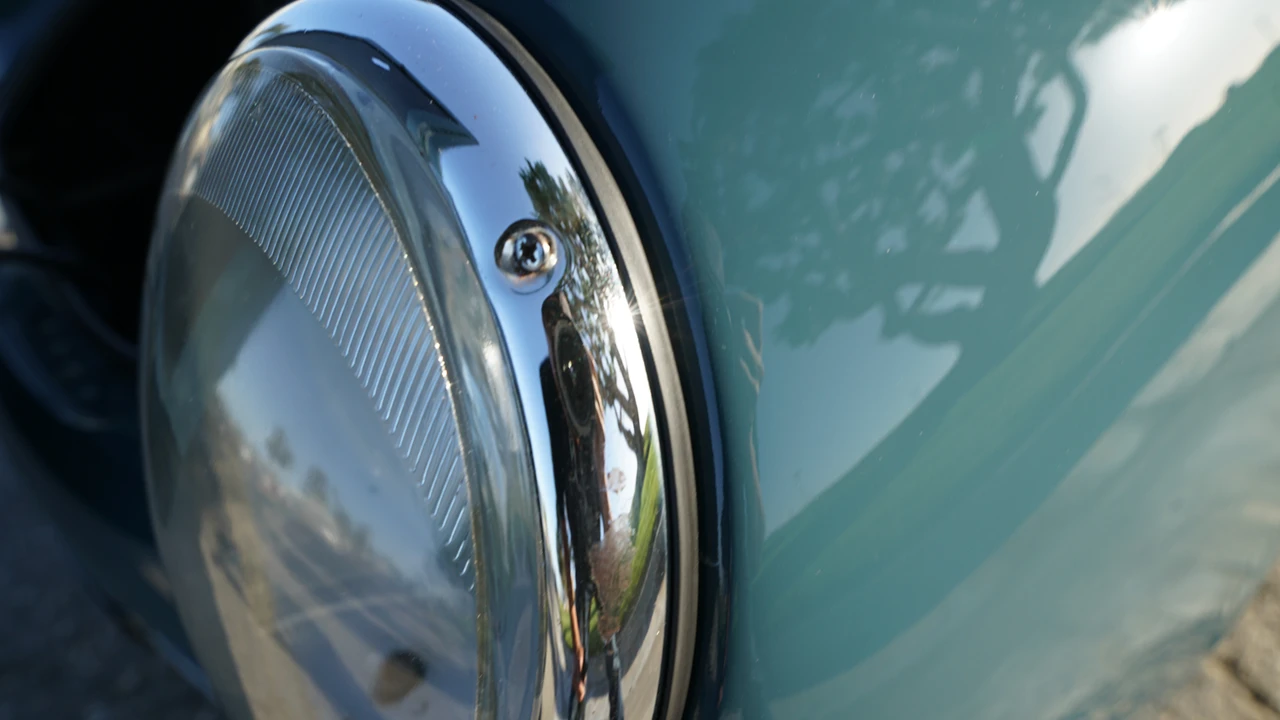 Porsche 550 - Image 15 of 31