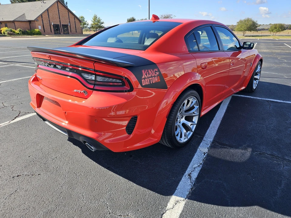 2023 Dodge Charger SRT Hellcat 7th Gen - Image 12 of 31