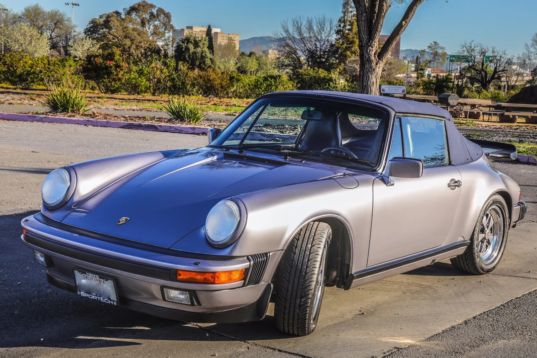 1987 Porsche 911 Carrera 3.2 - Image 14 of 31