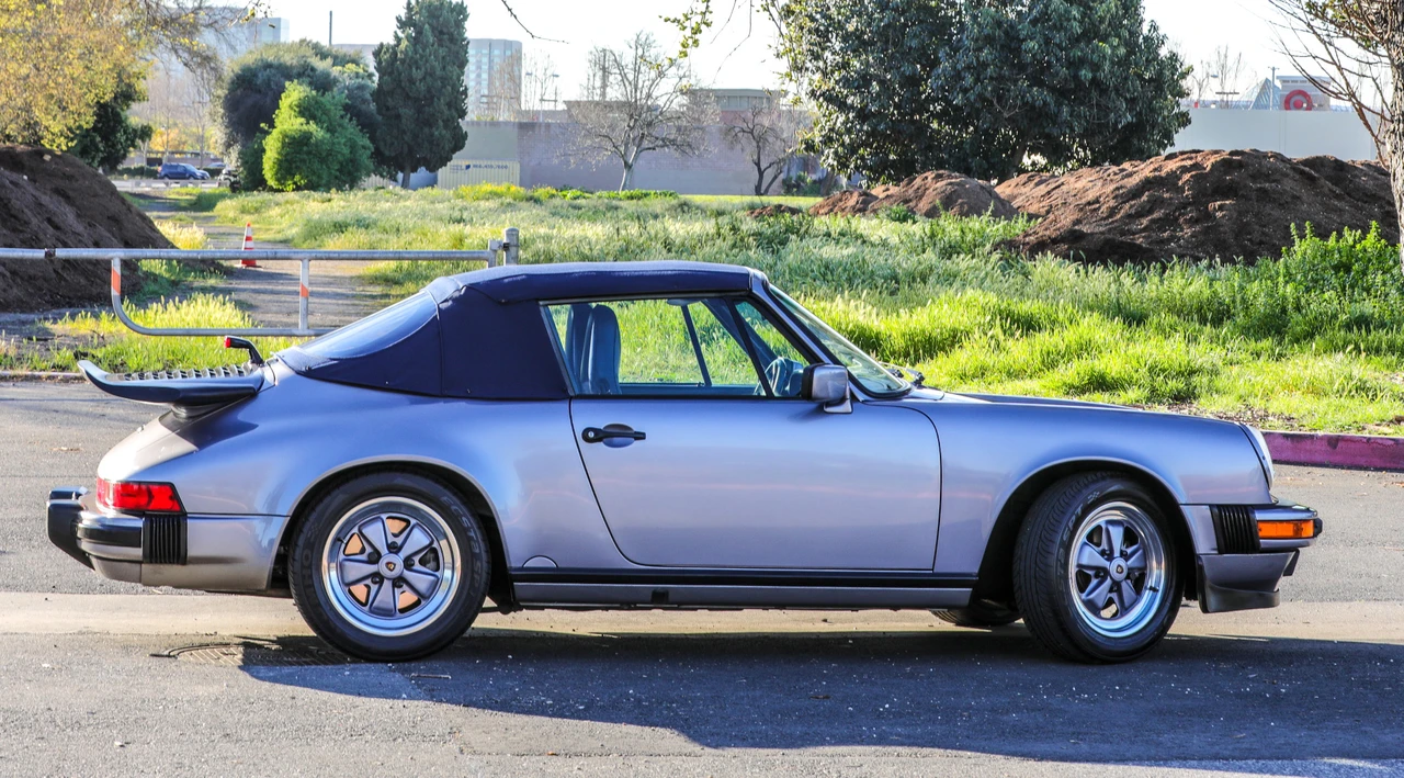 1987 Porsche 911 Carrera 3.2 - Image 4 of 31