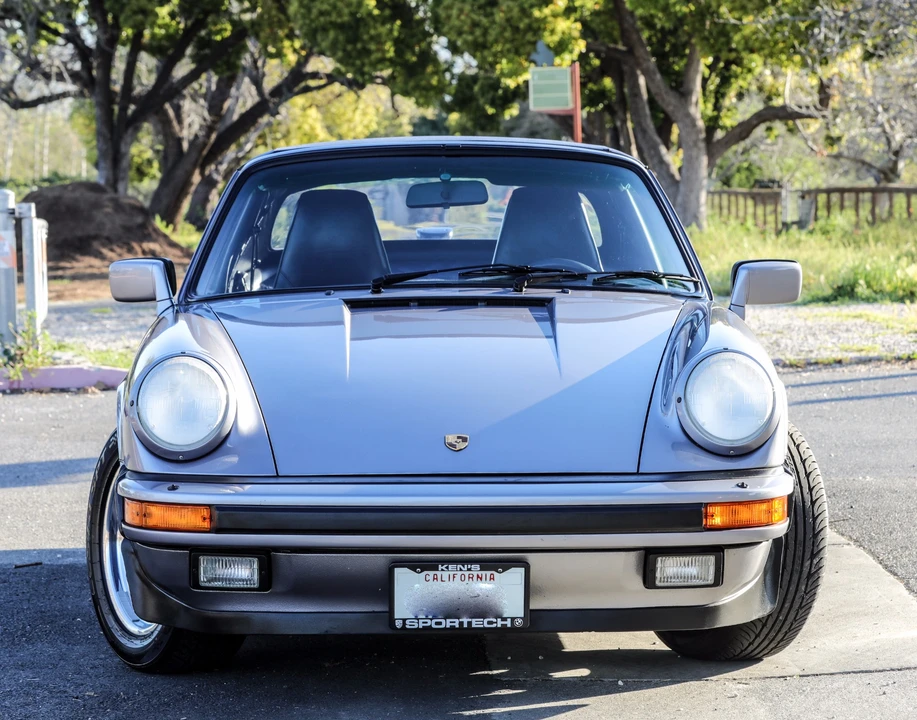 1987 Porsche 911 Carrera 3.2 - Image 5 of 31