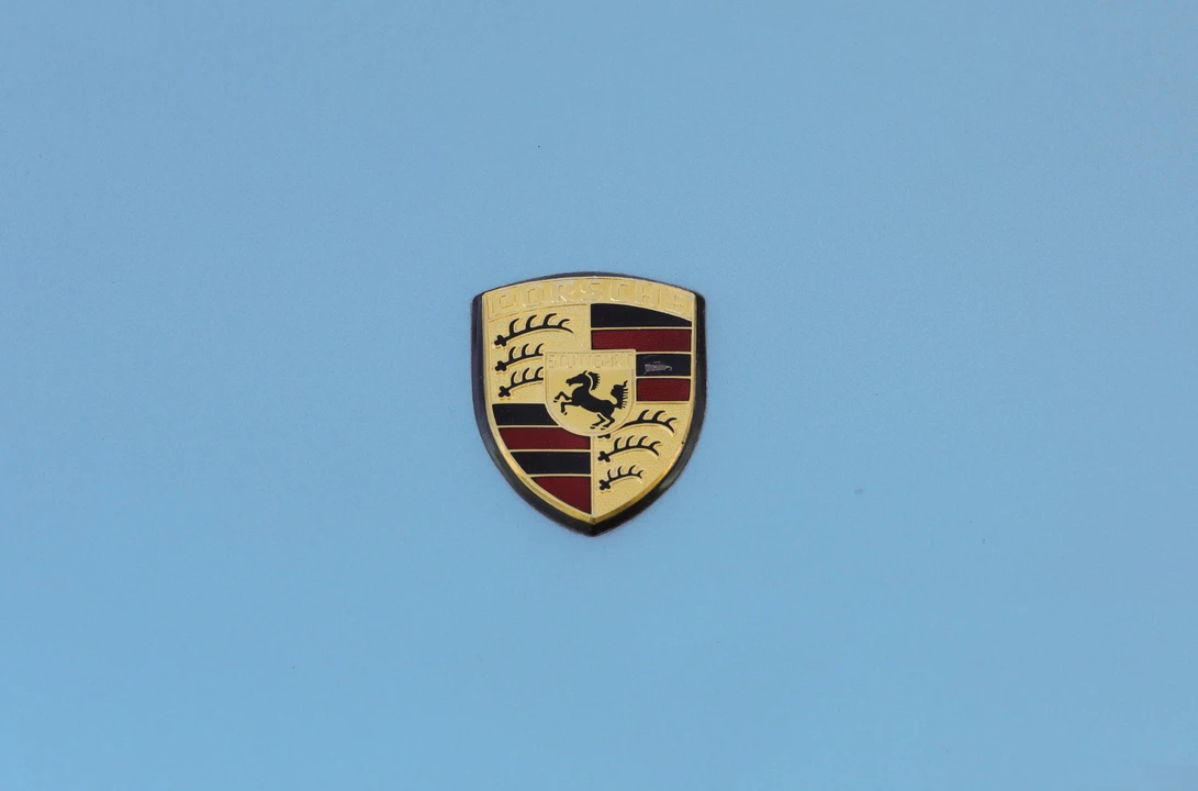 1987 Porsche 911 Carrera 3.2 - Image 21 of 31