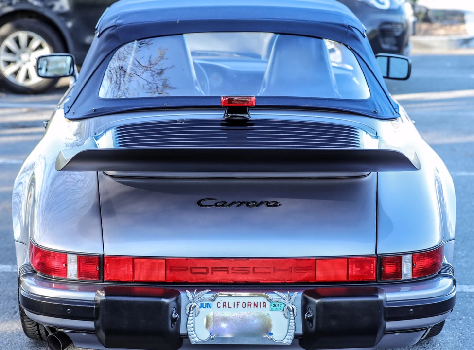 1987 Porsche 911 Carrera 3.2 - Image 8 of 31
