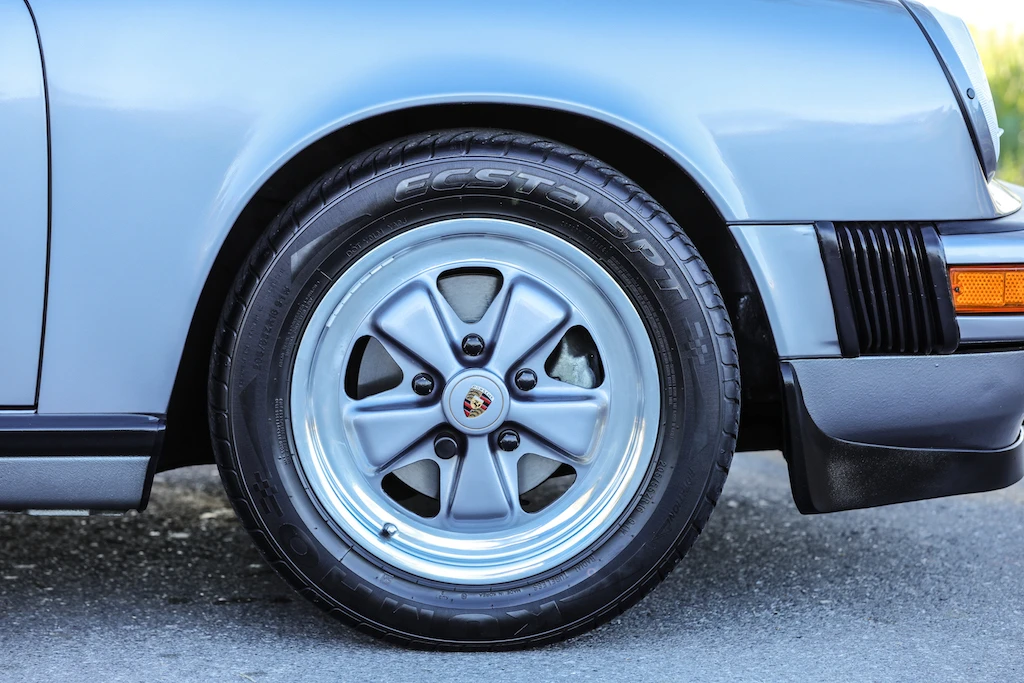 1987 Porsche 911 Carrera 3.2 - Image 27 of 31