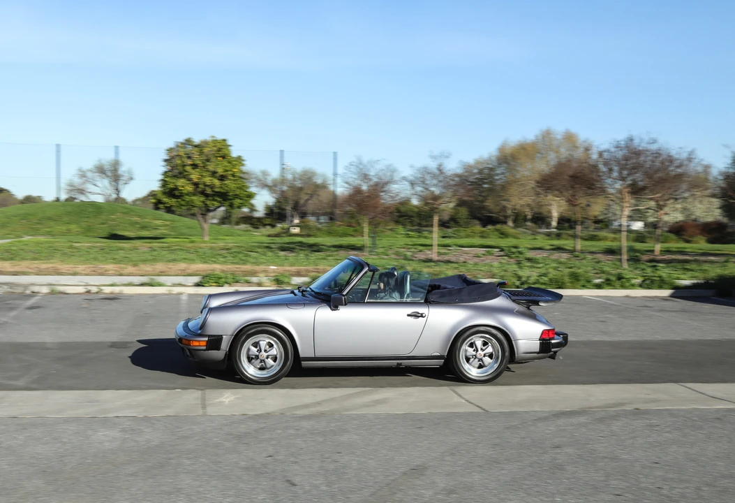 1987 Porsche 911 Carrera 3.2 - Image 2 of 31