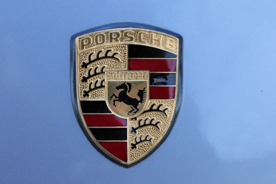1987 Porsche 911 Carrera 3.2 - Image 22 of 31