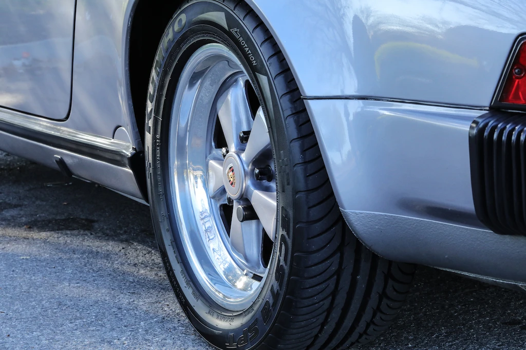 1987 Porsche 911 Carrera 3.2 - Image 25 of 31