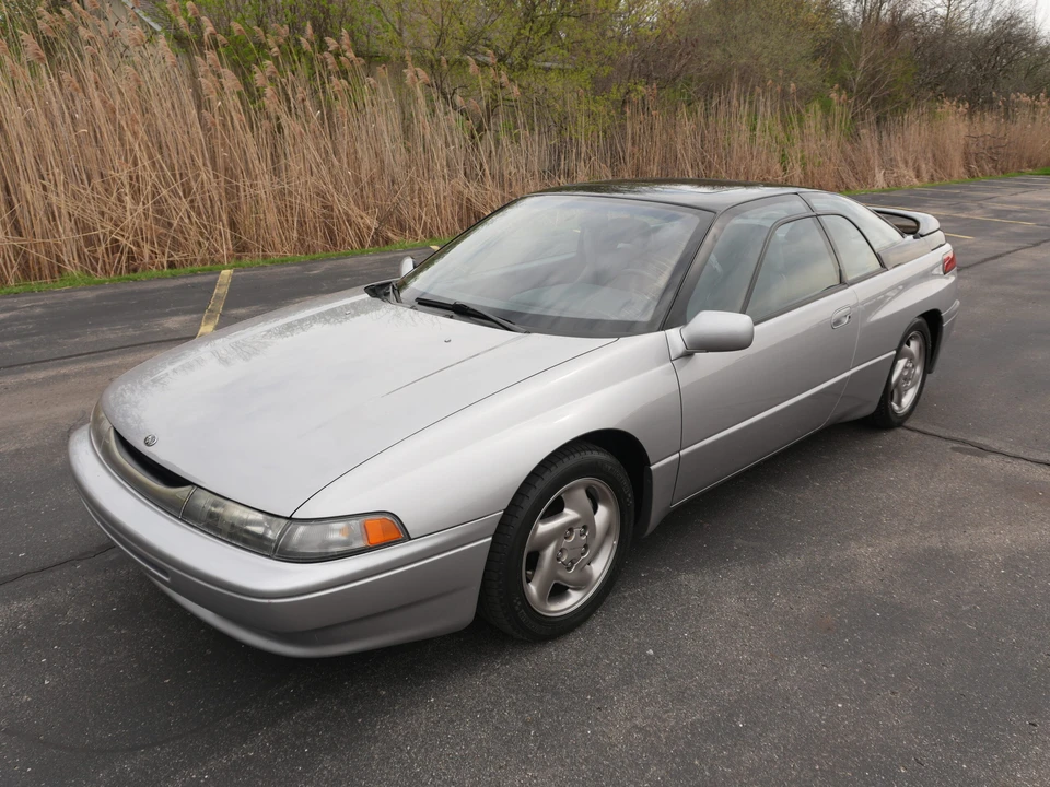 1992 Subaru SVX - Image 2 of 31