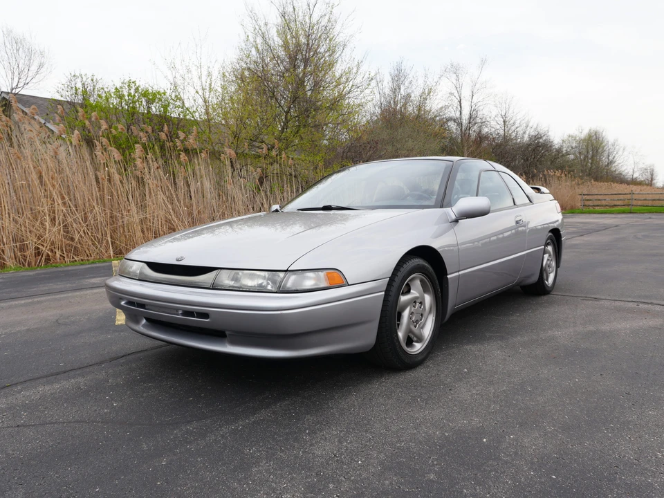 1992 Subaru SVX - Image 16 of 31
