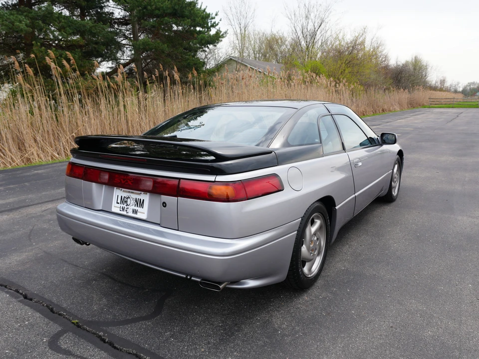 1992 Subaru SVX - Image 7 of 31