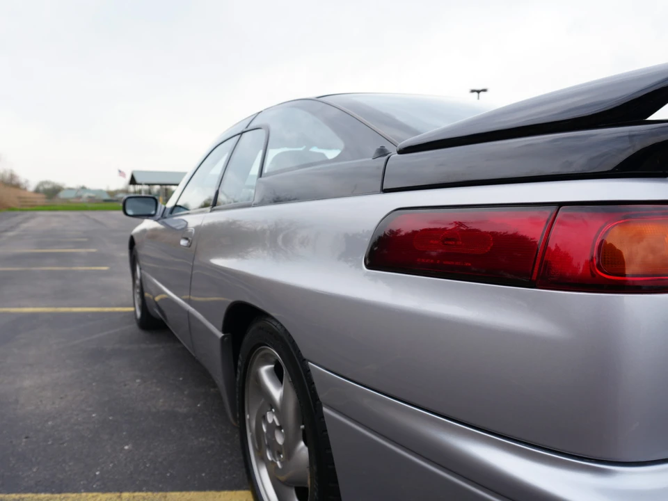 1992 Subaru SVX - Image 11 of 31