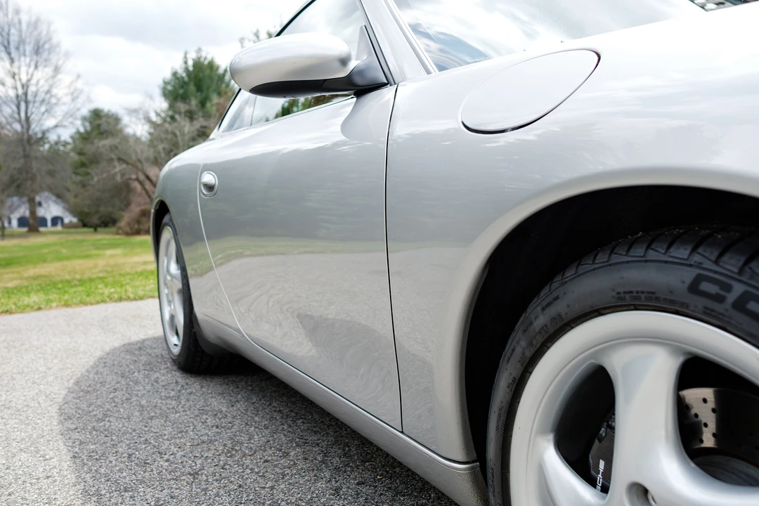 1999 Porsche 996 Carrera - Image 25 of 31