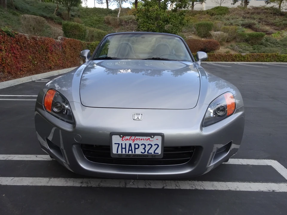 2001 Honda AP1 S2000 - Image 2 of 31
