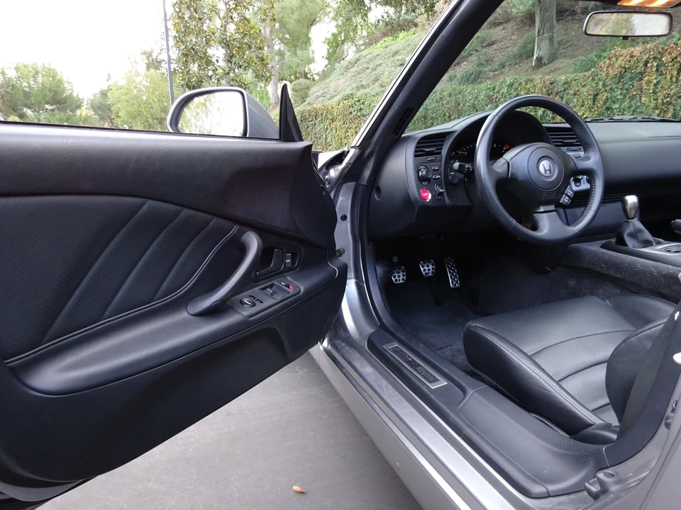 2001 Honda AP1 S2000 - Image 16 of 31