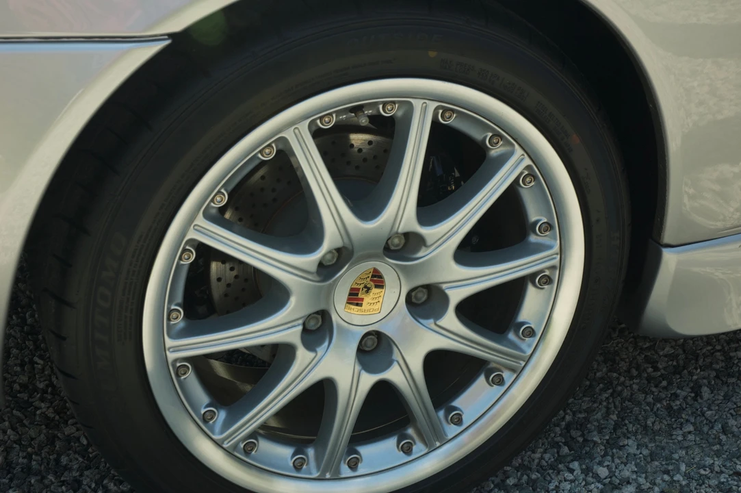 2002 Porsche 996 Carrera - Image 21 of 31