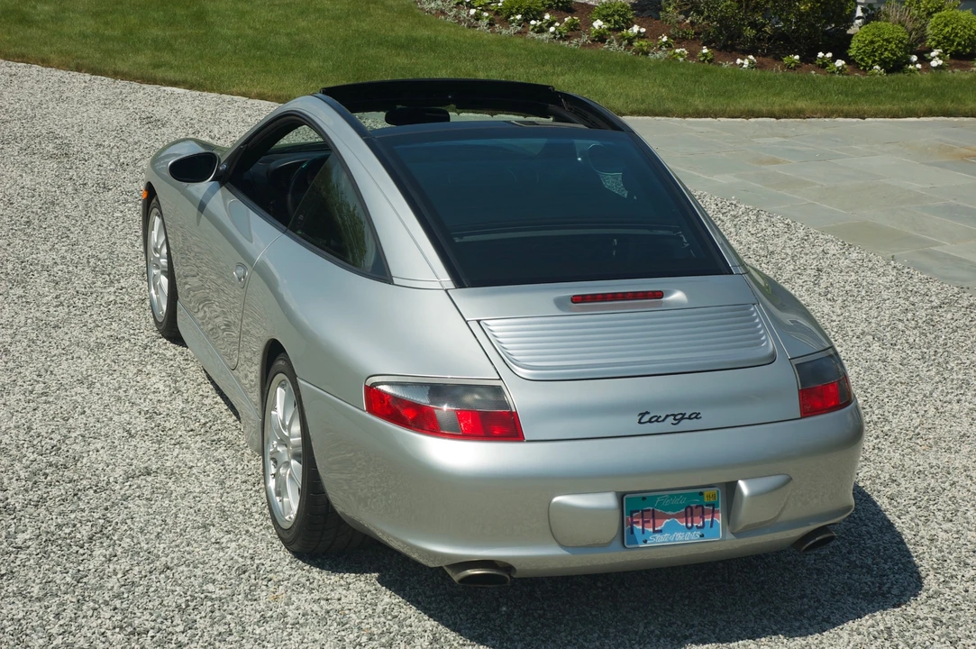 2002 Porsche 996 Carrera - Image 11 of 31