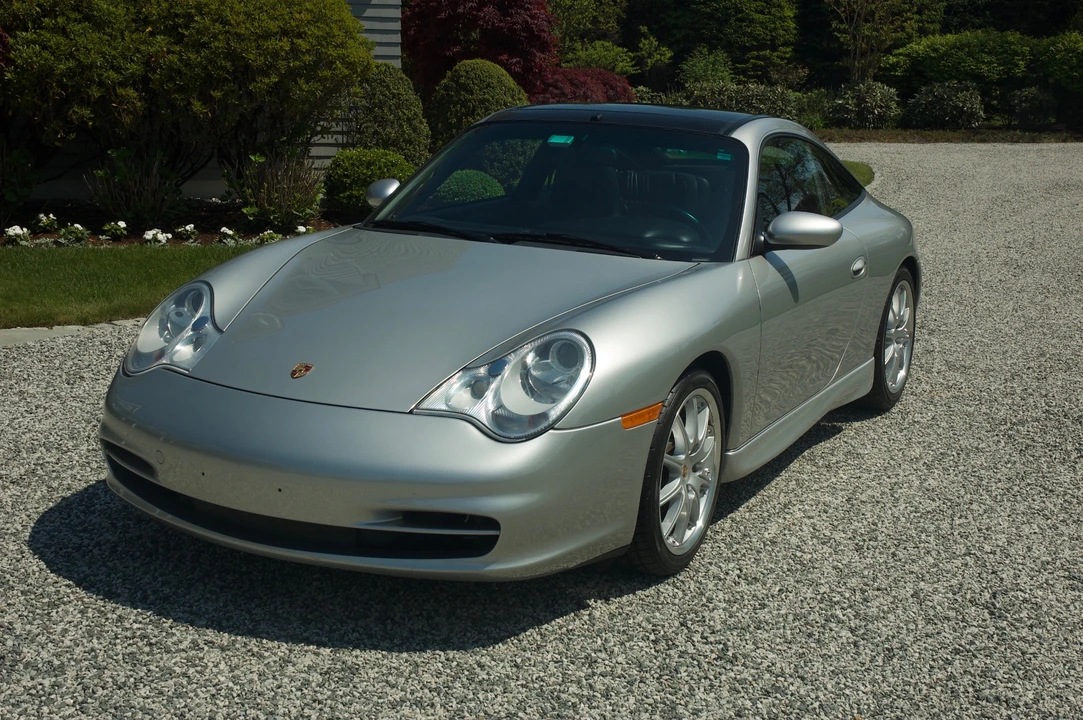 2002 Porsche 996 Carrera - Image 4 of 31