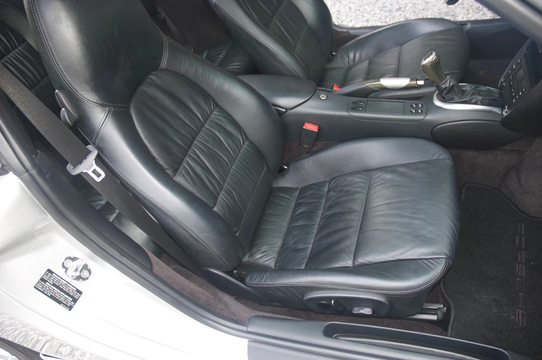 2002 Porsche 996 Carrera - Image 31 of 31