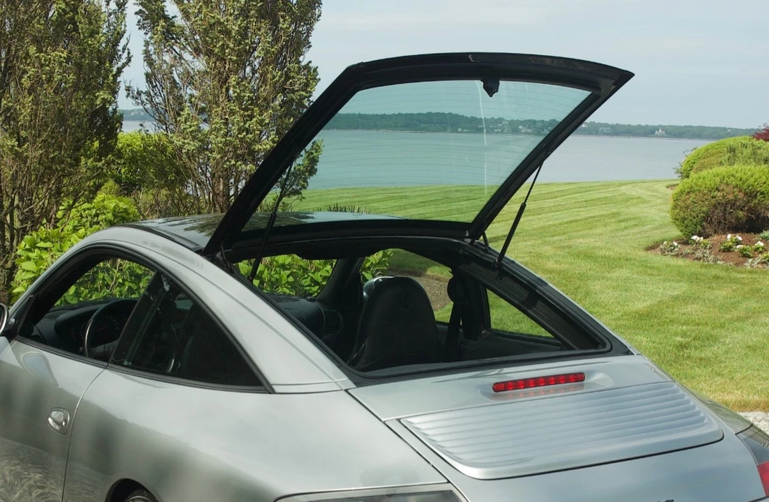 2002 Porsche 996 Carrera - Image 18 of 31