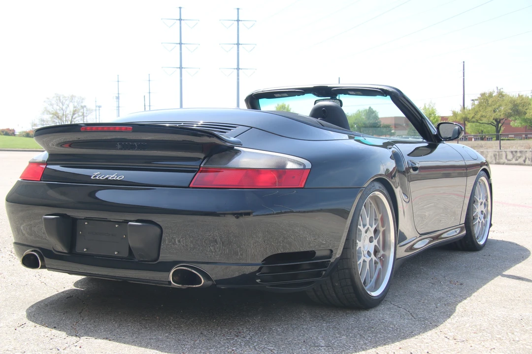 2004 Porsche 996 Turbo - Image 12 of 31