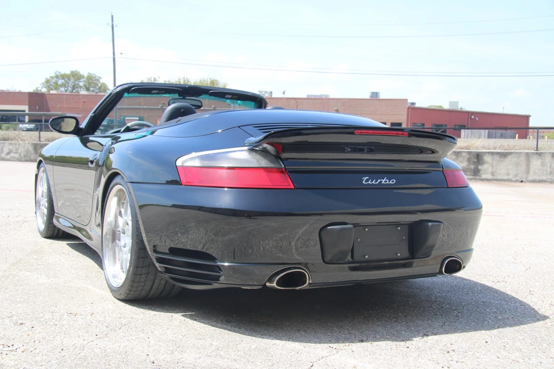 2004 Porsche 996 Turbo - Image 13 of 31