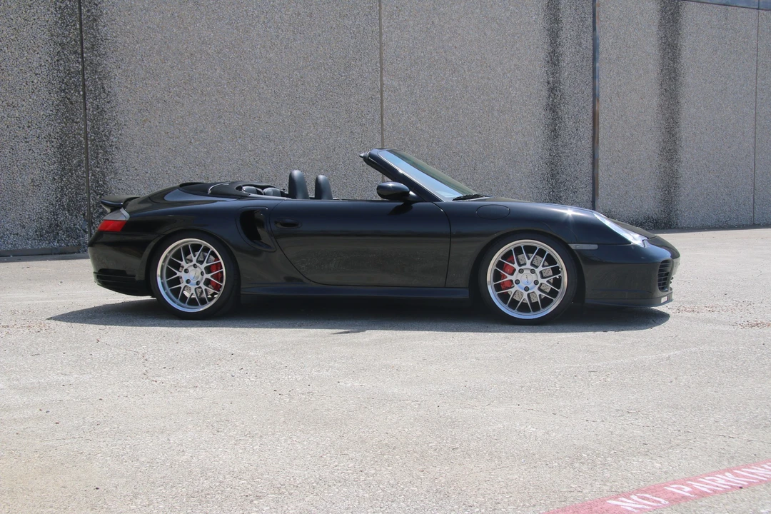 2004 Porsche 996 Turbo - Image 17 of 31