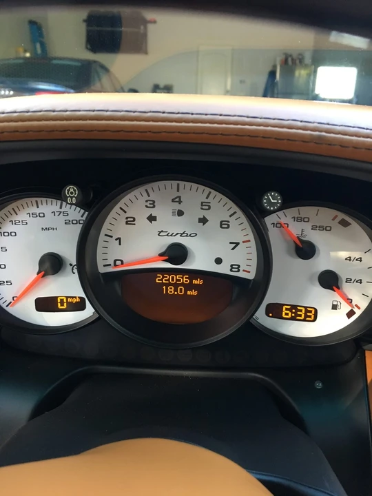 2004 Porsche 996 Turbo - Image 28 of 31