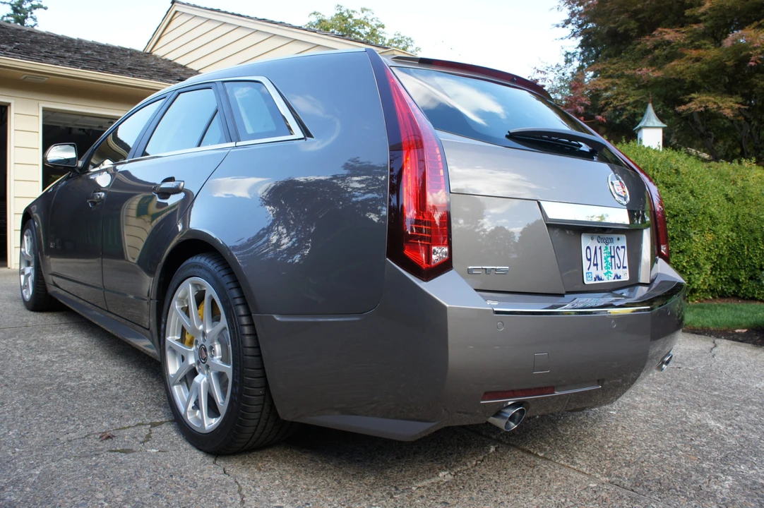 2012 Cadillac CTS-V 2nd Gen - Image 5 of 31